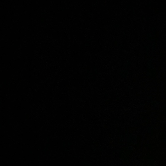 Meet your Posher, Danielle - Picture 1 of 1